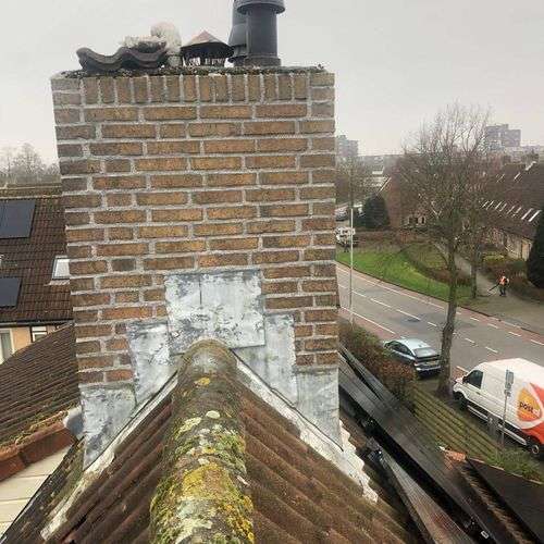 Schoorsteenrenovatie Horst met loodslab